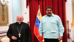 nm_y_enviado_del_papa.jpg_1718483347