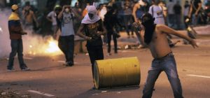 Preocupantes-muestras-violencia-Venezuela_TINIMA20130416_1338_3