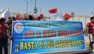 TRABAJADORES-DEL-SUT-EN-PROTESTA-Y-REUNION-35