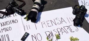 marcha por represion a comedor comunitario lanus 01