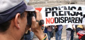 periodistas_agresiones-960x500