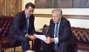 Foto-2-Gobernador-Rosselló-Nevares-se-reúne-con-el-secretario-general-de-la-OEA-795x530