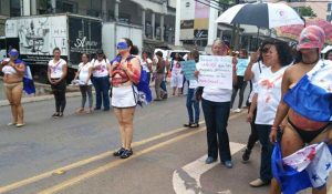 Honduras + mujeres protestan