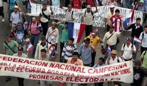 campesinos + protesta +´paraguay