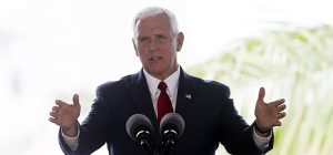 mike pence + eeuu