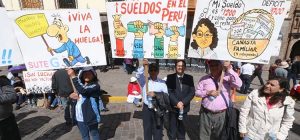 perú + huelga docente