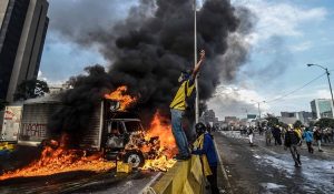 violencia opositora