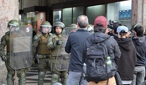 carabineros-protesta