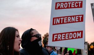 _99200801_protesta
