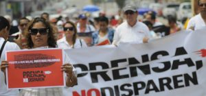 Protesta_Periodistas_Coatzacoalcos-3_2-e1419732753361