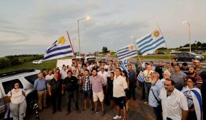 autoconvocados + un solo uruguay