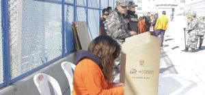 Consulta popular Ecuador