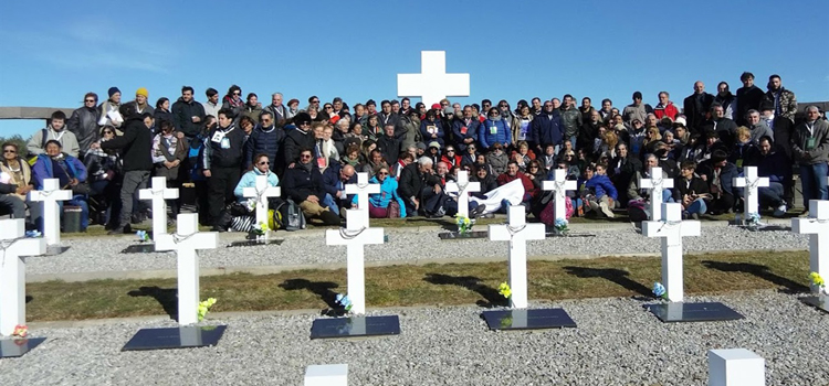 Algún camarada, familiar o amig@ de Los Pibes de Malvinas que