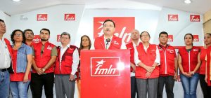 Oficilismo flash FMLN