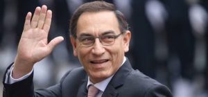 martín vizcarra + perú