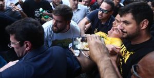 ApuñalanaBolsonaro