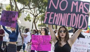 Marcha_Tijuana-3-e1488996547654-960x500