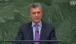 macri post