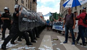 argentina represion