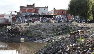 EEF070614RIACHUELO0203