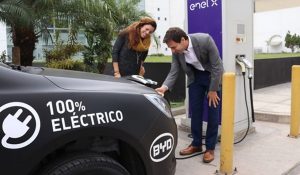 autos electricos - peru