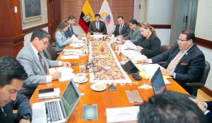 Ecuador Suspenden Pago De Sueldos De Asambleistas Refugiados En
