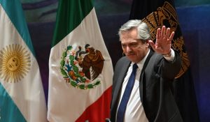 alberto fernandez unam