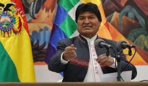 Evo Morales dice que iría a segunda vuelta aunque confía en ganar en primera