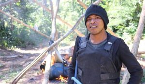 lider indigena-brasil