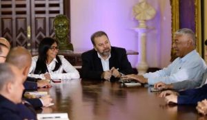 mesa de dialogo venezuela