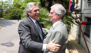 alberto-fernandez-con-tabare-vazquez-804799