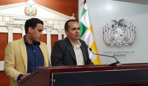 FuncionariosBolivia