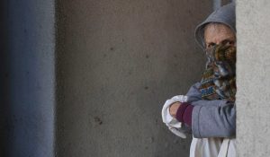 adultos mayores vejez abandono