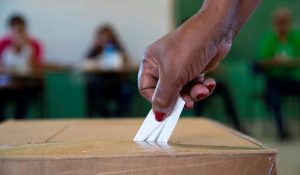 avanza_conteo_votos_tras_jornada_elecciones_surinam_efe.jpg_1718483347