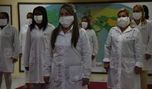 enfermeras-cubanas-hacia-trinidad-tobago-a-combatir-la-covid-19-580x387