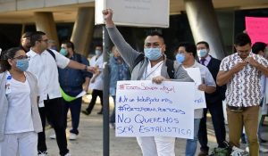 MEXICO-HEALTH-VIRUS-PROTEST
