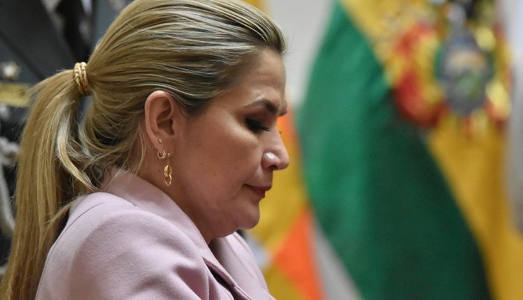 Áñez revela que ella no tenía poder ni en su partido y que ahora la acusan de liderar un golpe de Estado Áñez revela que ella no tenía poder ni en su partido y que ahora la acusan de liderar un golpe de Estado