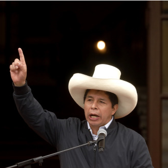 INFORME: Perú, cuatro gabinetes y una sola crisis