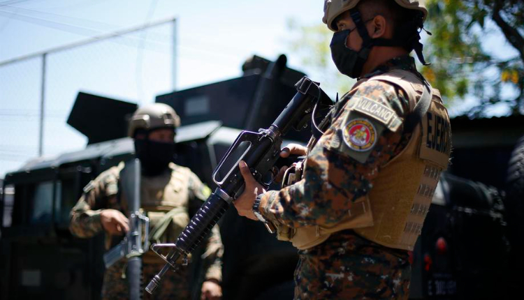 El Salvador: tres años de militarización como apuesta de seguridad – Por Claudia Espinoza