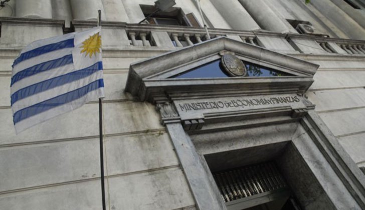 https://www.nodal.am/wp-content/uploads/2023/05/ministerio-economia-uruguay2.jpg