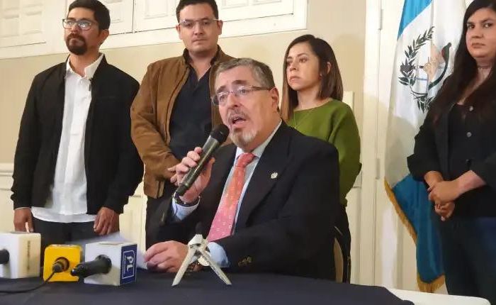 Guatemala | Arévalo denuncia un “golpe de Estado” y la OEA se reunirá para discutir la situación del país