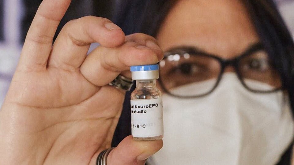 Científicos cubanos desarrollan medicamento eficaz contra el Alzheimer